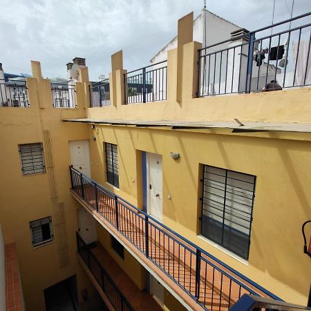 Apartamento Para Dos En San Bernardo Sevilha Exterior foto