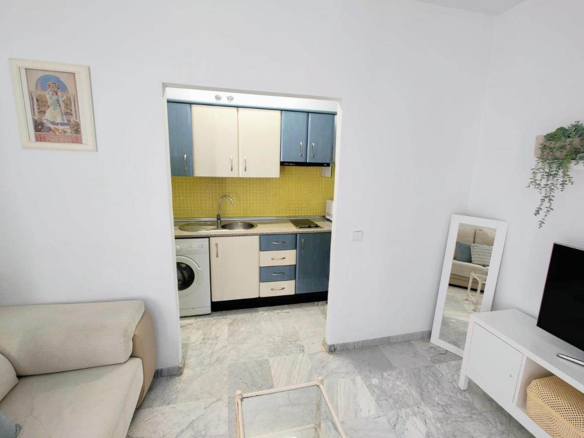 Apartamento Para Dos En San Bernardo Sevilha Exterior foto